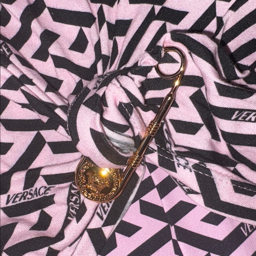 Versace Set - Picture 2 of 4